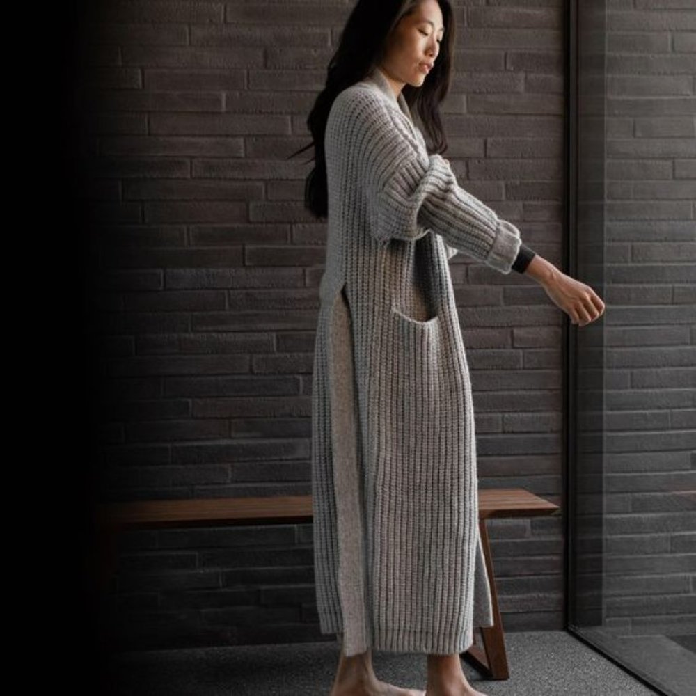 Lunya Oversized Alpaca Robe.  O/S barely worn